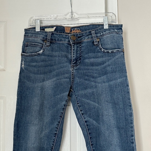 Kut from The Kloth Katy Boyfriend jeans Medium wash Distressing Size 4 Women - Picture 6 of 8